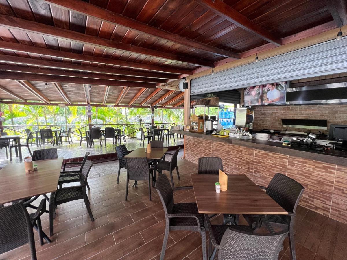 Vacation Studios With Rooftop Pool, Beach Club, Spa, Restaurants - Ducassi Collection - Playa Los Corales Punta Cana Eksteriør bilde